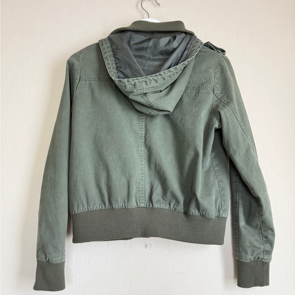 Finesse Funnel Mock Neck Army Green Bomber Aviator Cropped Jacket Hooded Small - Picture 6 of 9